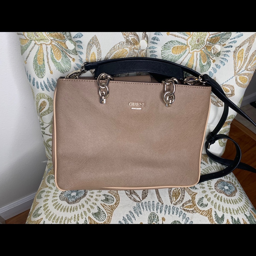 Guess Tan With Chain Handles Handbag Shoulder Bag - Picture 2 of 5